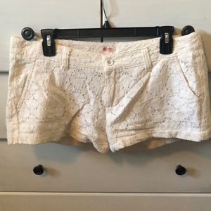 Cream lace shorts